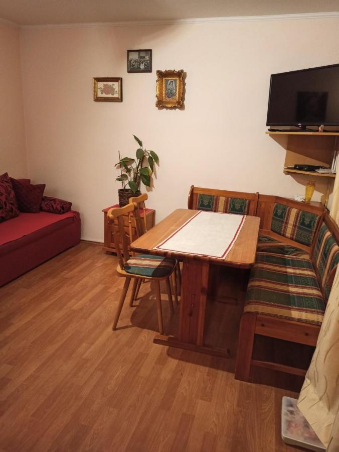 Apartman Nebojsa รุดนิค ภายนอก รูปภาพ